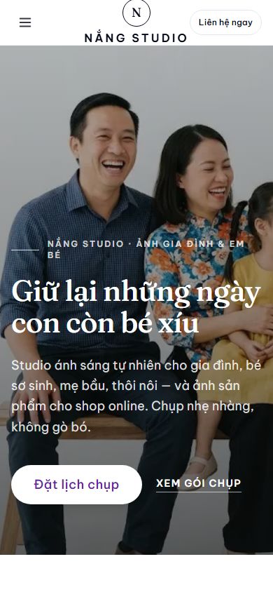Mẫu Nắng Studio trên điện thoại